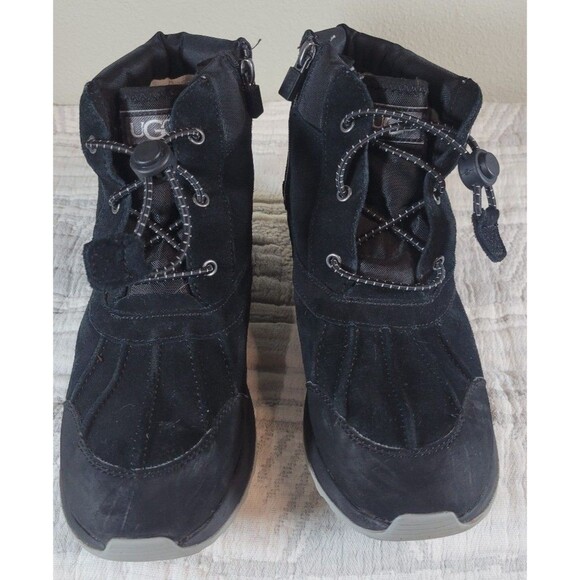 UGG Kids Turlock WP Boots 5 Big Kid – Waterproof Suede 200g Insulate - Picture 1 of 10